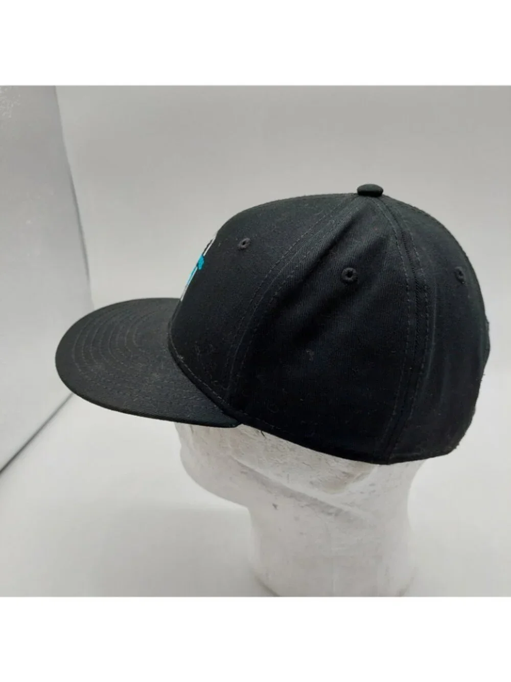 Card Boss Black Snapback Hat Embroidered